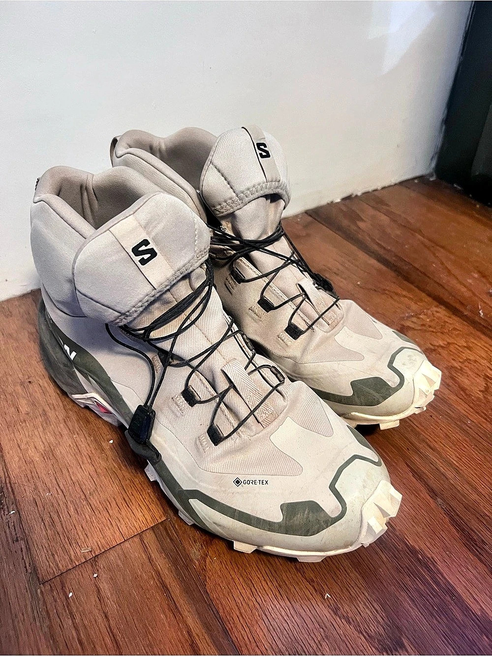 Salomon Women's Cross Hike 2 GORE-TEX Hiking Shoes